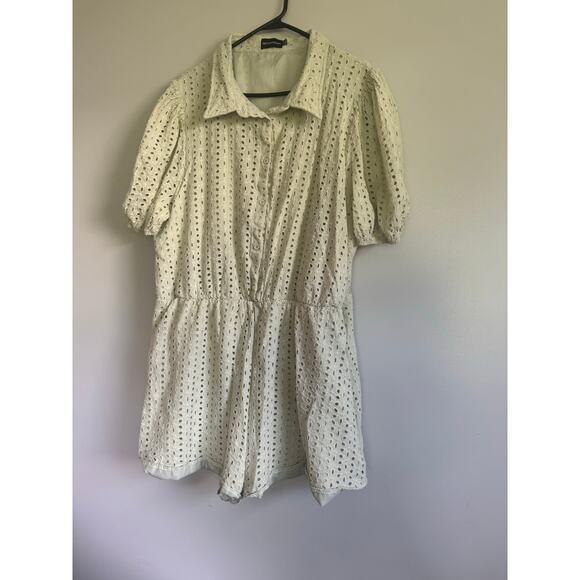 Pretty Little Things eyelet lace‎ romper, kiwi/lime green - Picture 1 of 4